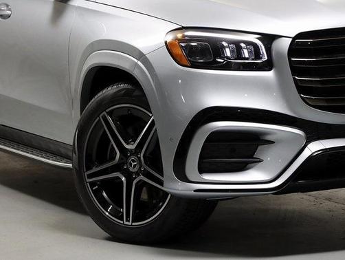2026 Mercedes-Benz GLS 450 