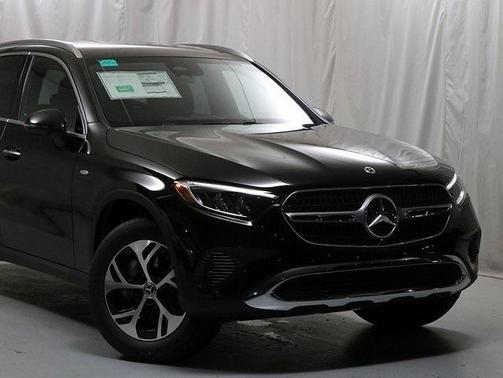 2025 Mercedes-Benz GLC 350e Base 4MATIC