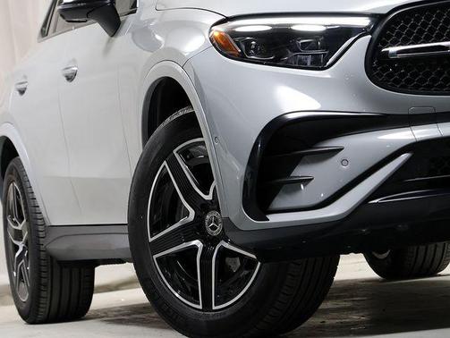 2025 Mercedes-Benz GLC 300 4MATIC Coupe