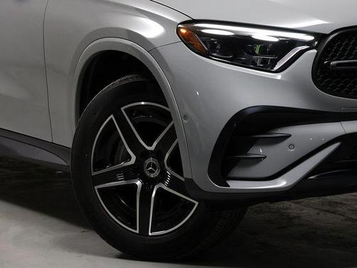 2025 Mercedes-Benz GLC 300 4MATIC Coupe