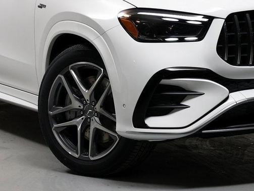 2026 Mercedes-Benz AMG GLE 53 Base