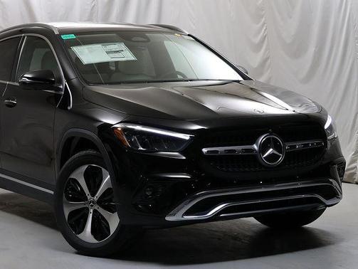 Black 2026 Mercedes-Benz GLA 250 Base 4MATIC