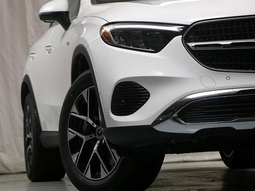 2025 Mercedes-Benz GLC 350e Base 4MATIC