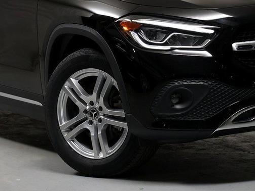 2021 Mercedes-Benz GLA 250 Base 4MATIC
