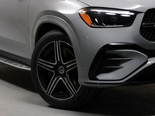 Alpine 2026 Mercedes-Benz GLE 450 4MATIC