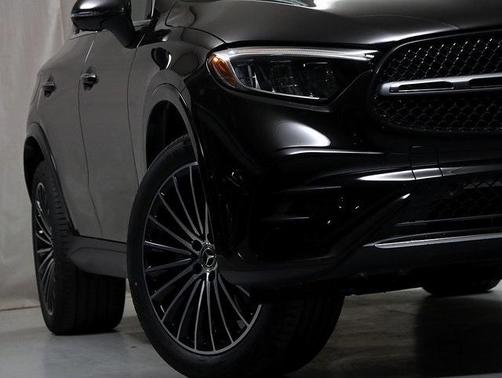2026 Mercedes-Benz GLC 300 Base 4MATIC