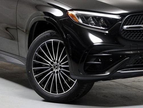 2026 Mercedes-Benz GLC 300 Base 4MATIC