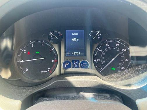 Silver Lining Metallic 2019 Lexus GX 460 Base