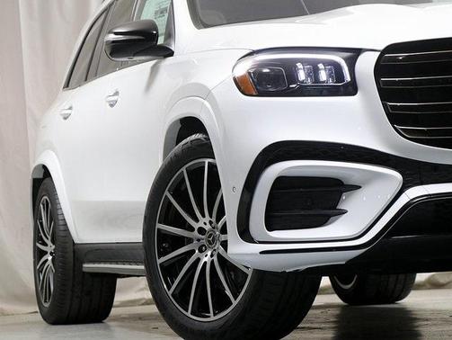 2025 Mercedes-Benz GLS 450 4MATIC
