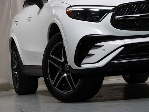 2026 Mercedes-Benz GLC 300 Base 4MATIC