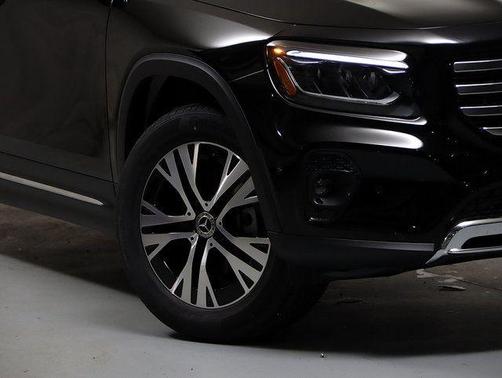 Black 2025 Mercedes-Benz GLB 250 Base 4MATIC