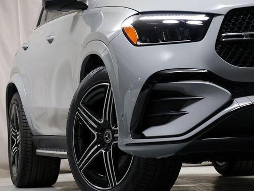 Alpine 2026 Mercedes-Benz GLE 450 4MATIC