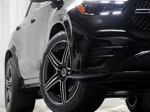 2025 Mercedes-Benz GLE 450e 4MATIC