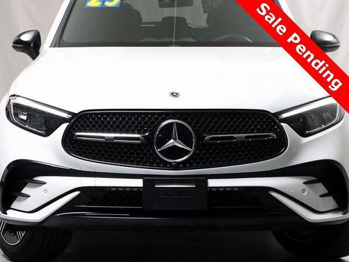 2025 Mercedes-Benz GLC 350e Base 4MATIC