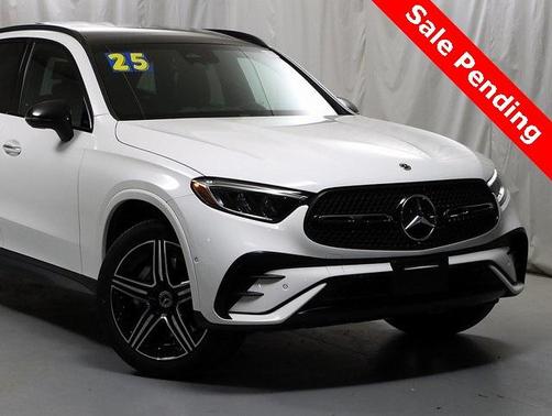 2025 Mercedes-Benz GLC 350e Base 4MATIC
