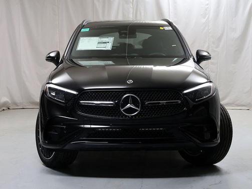 Obsidian Black 2026 Mercedes-Benz GLC 300 Base 4MATIC