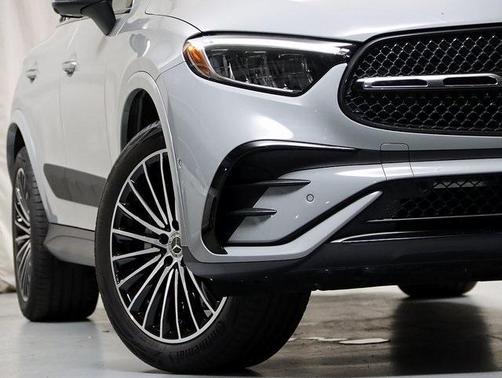 2025 Mercedes-Benz GLC 300 Base 4MATIC
