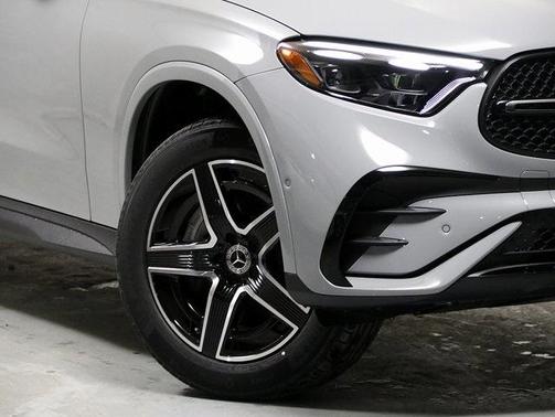 2025 Mercedes-Benz GLC 300 4MATIC Coupe