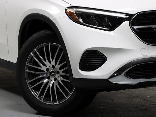 2026 Mercedes-Benz GLC 300 Base 4MATIC