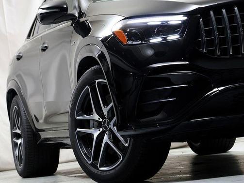 Black 2026 Mercedes-Benz AMG GLE 53 Base