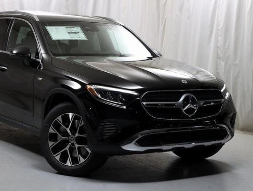 2025 Mercedes-Benz GLC 350e Base 4MATIC
