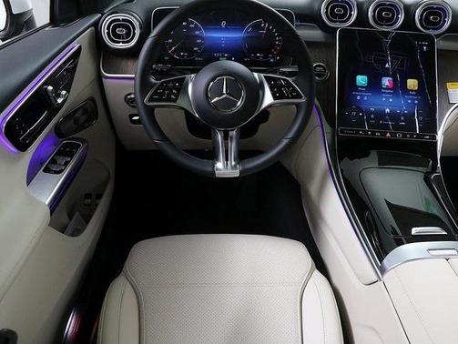 2025 Mercedes-Benz GLC 350e Base 4MATIC