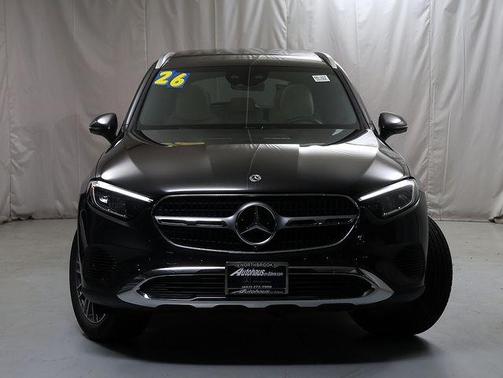Graphite Gray Metallic 2026 Mercedes-Benz GLC 300 Base 4MATIC