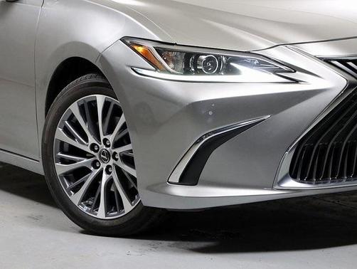 2020 Lexus ES 350 Base