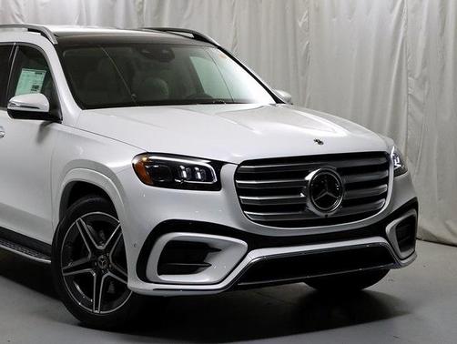 2026 Mercedes-Benz GLS 450 