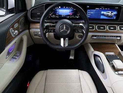 2026 Mercedes-Benz GLS 450 
