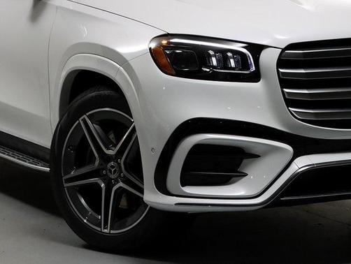 2026 Mercedes-Benz GLS 450 