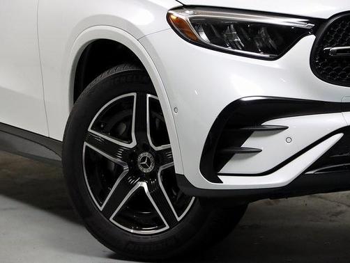 2025 Mercedes-Benz GLC 300 4MATIC Coupe