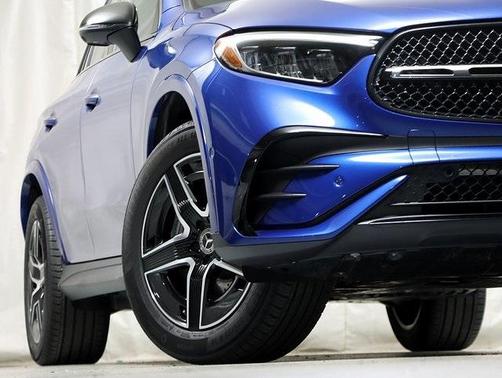 2025 Mercedes-Benz GLC 300 Base 4MATIC
