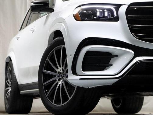 2025 Mercedes-Benz GLS 580 Base 4MATIC