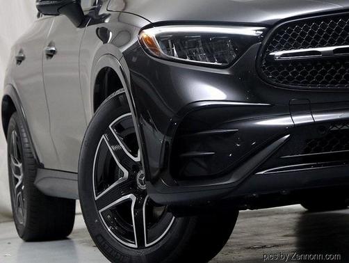 2025 Mercedes-Benz GLC 300 Base 4MATIC