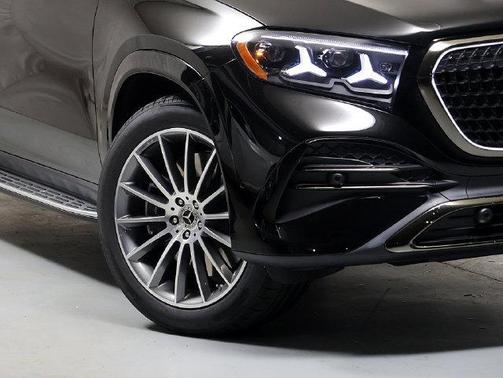 Obsidian Black 2027 Mercedes-Benz GLE 450