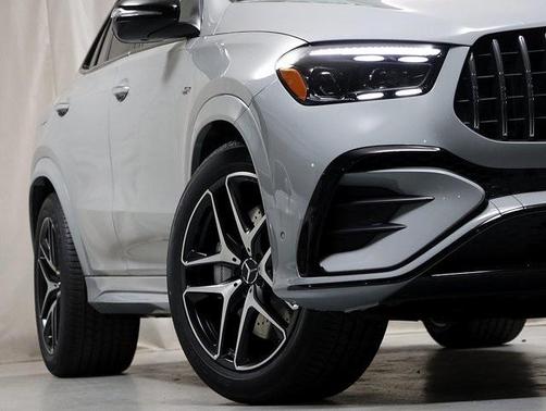 2026 Mercedes-Benz AMG GLE 53 Base