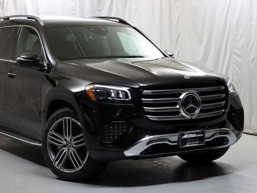 2025 Mercedes-Benz GLS 450 4MATIC