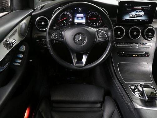 2019 Mercedes-Benz GLC 300 Base 4MATIC