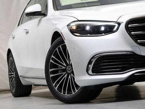 Moonlight White 2026 Mercedes-Benz S-Class Base