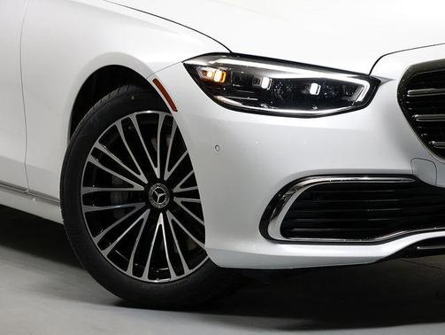 Moonlight White 2026 Mercedes-Benz S-Class Base