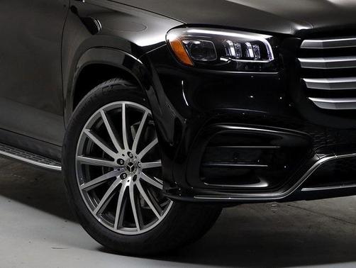 2026 Mercedes-Benz GLS 450