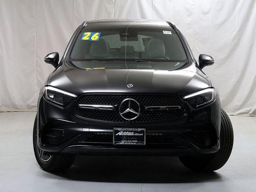 Graphite Gray Metallic 2026 Mercedes-Benz GLC 300 Base 4MATIC