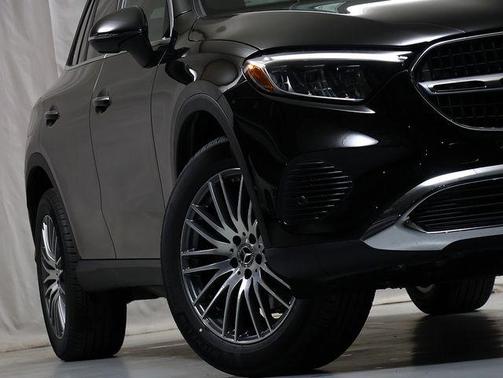 Black 2026 Mercedes-Benz GLC 300 Base 4MATIC