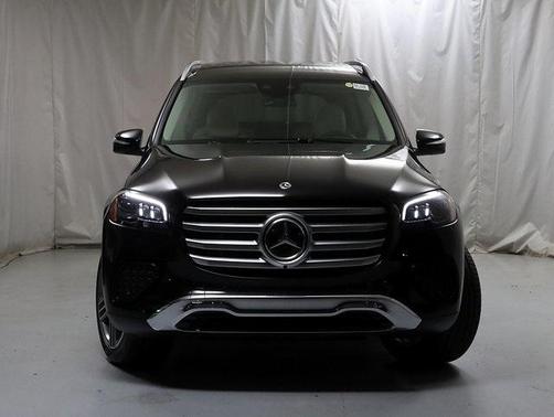 2026 Mercedes-Benz GLS 450 4MATIC