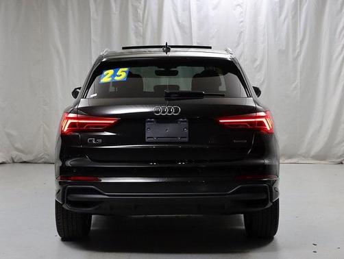 2025 Audi Q3 45 S line Premium