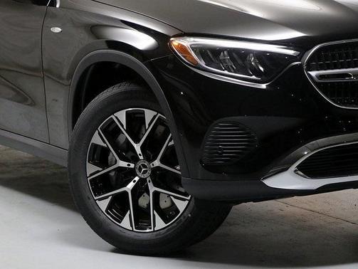 2025 Mercedes-Benz GLC 350e Base 4MATIC
