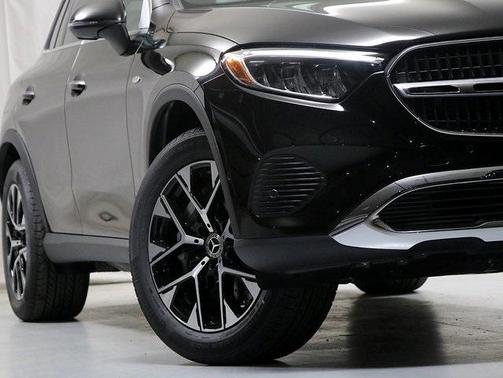 2025 Mercedes-Benz GLC 350e Base 4MATIC