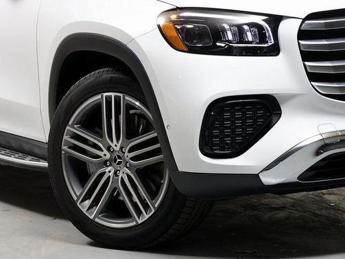 2026 Mercedes-Benz GLS 450 4MATIC