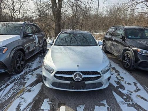 2022 Mercedes-Benz A-Class A 220 4MATIC